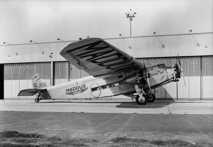 NC9686 at Grand Central Air Terminal, Date Unknown (Source: Site Visitor)